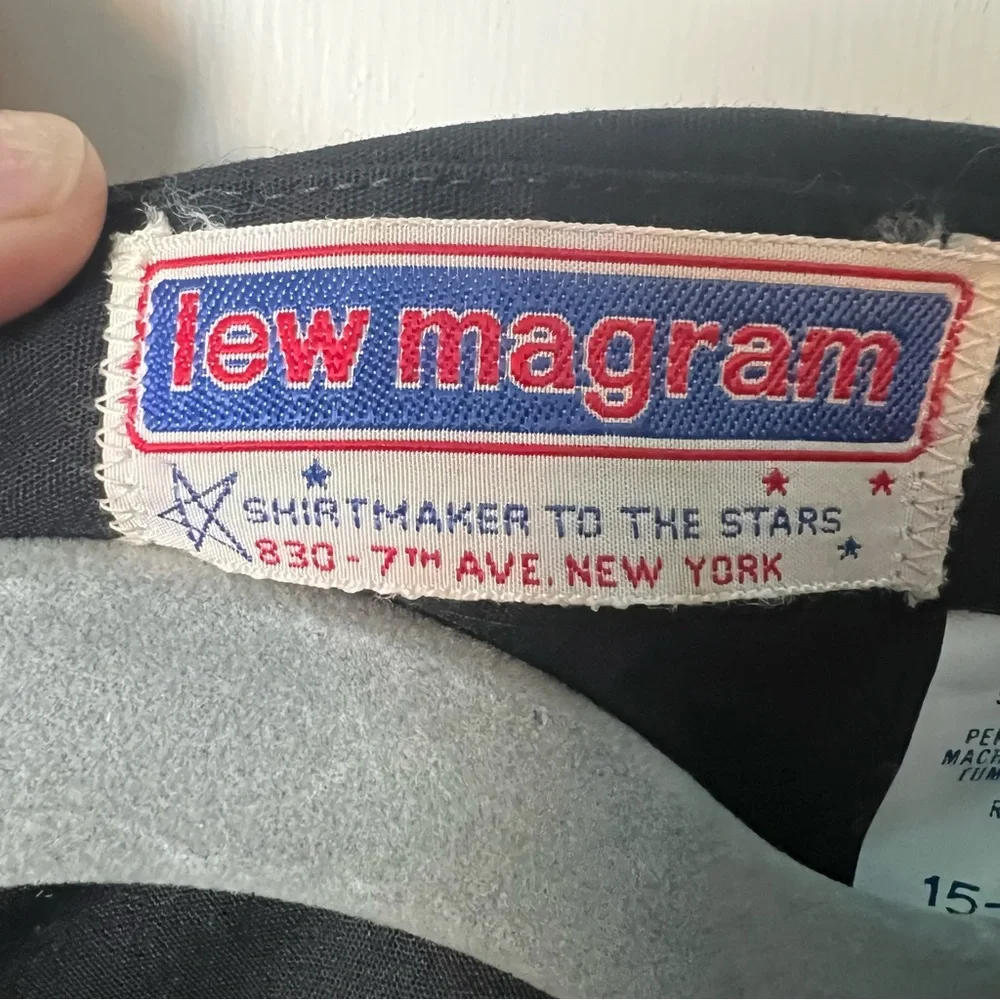 Lew Magram – Men’s Black Western Shirt Rainbow Embroidery Arrows 70s Style Sz. M